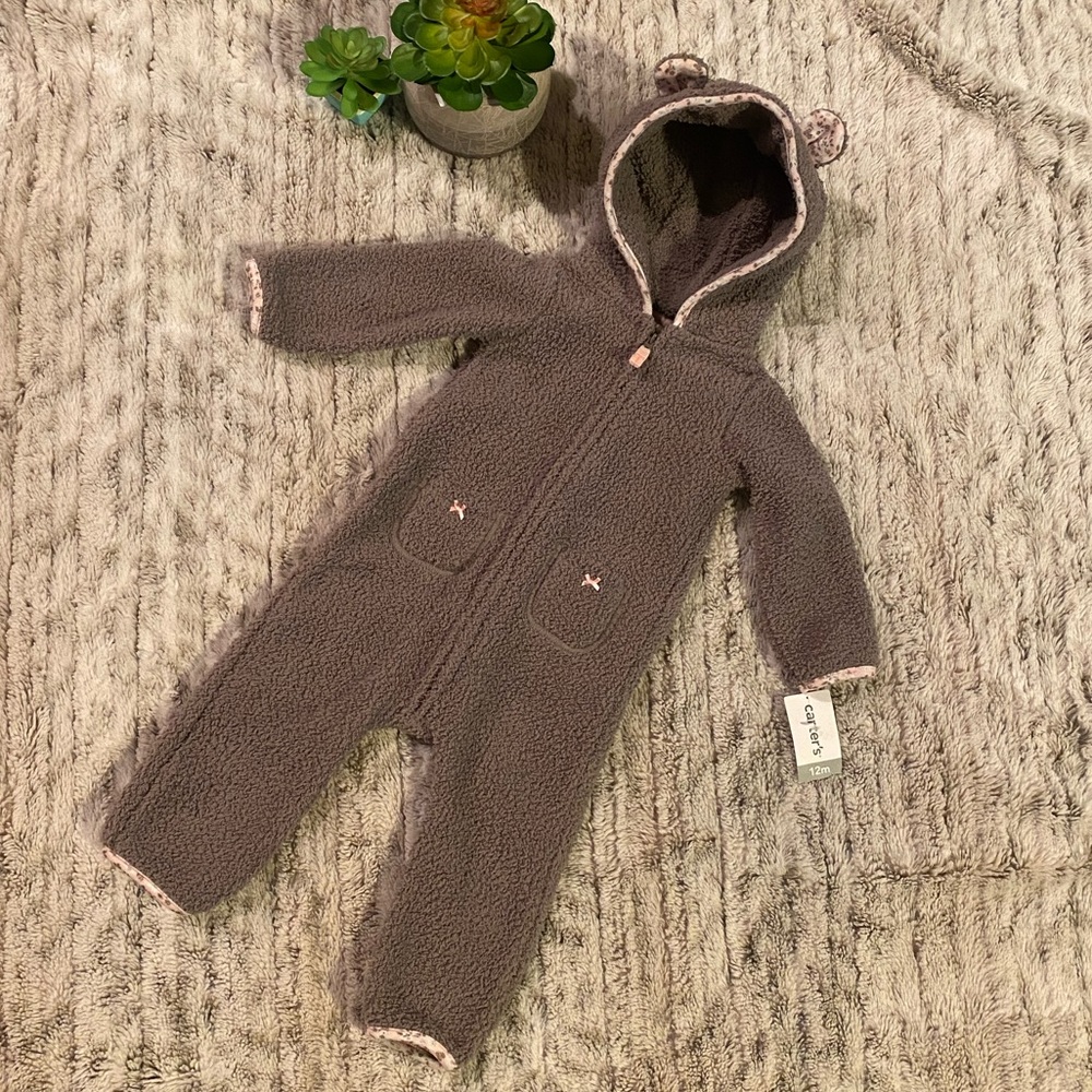 ⭐️NWT⭐️Carters 12M Zip Up Jumper w/ Bear Hood